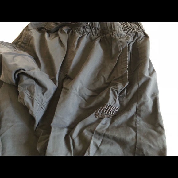 Men’s black nike sweatpants - Picture 2 of 3